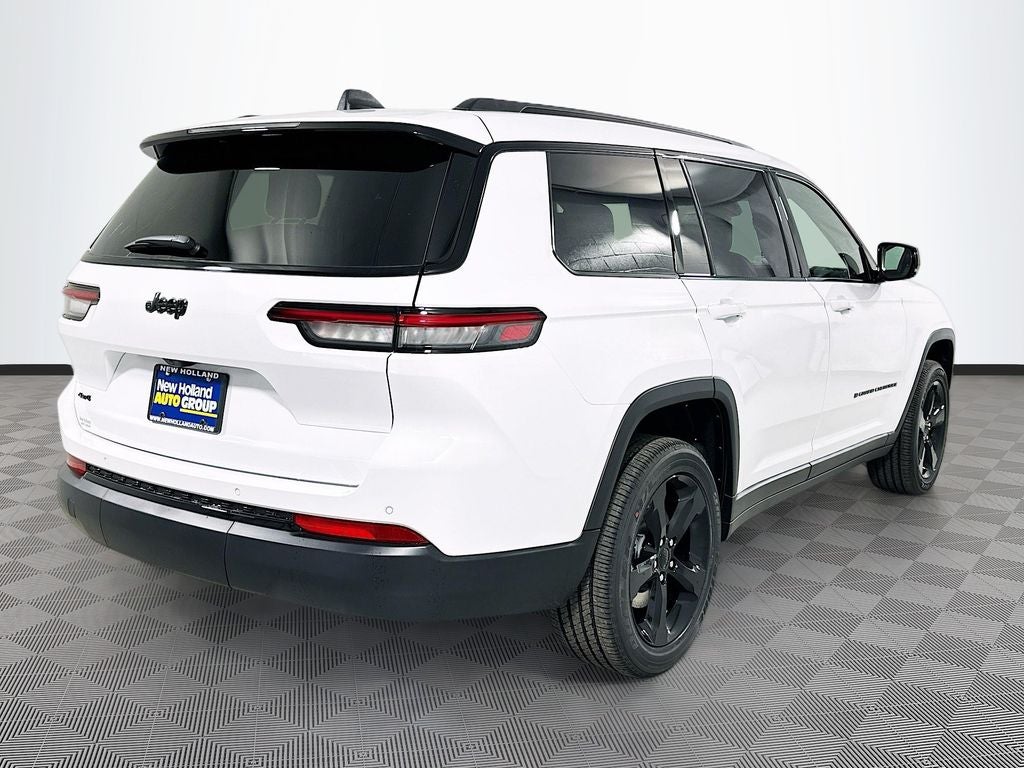 2025 Jeep Grand Cherokee L — interior view