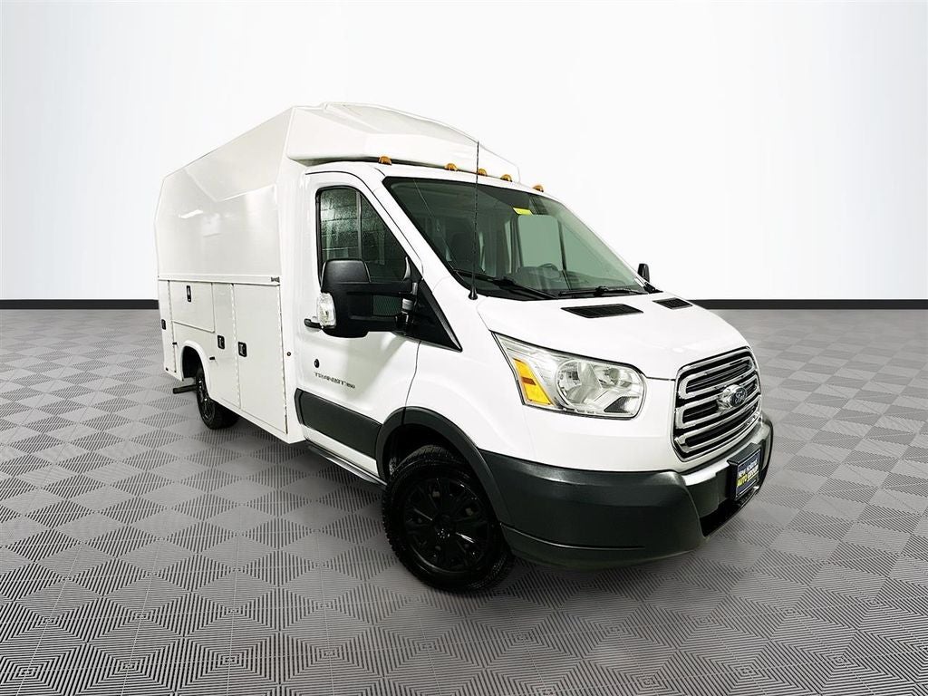 2017 Ford Transit-350 Base 138 WB in Oxford White — front three-quarter view