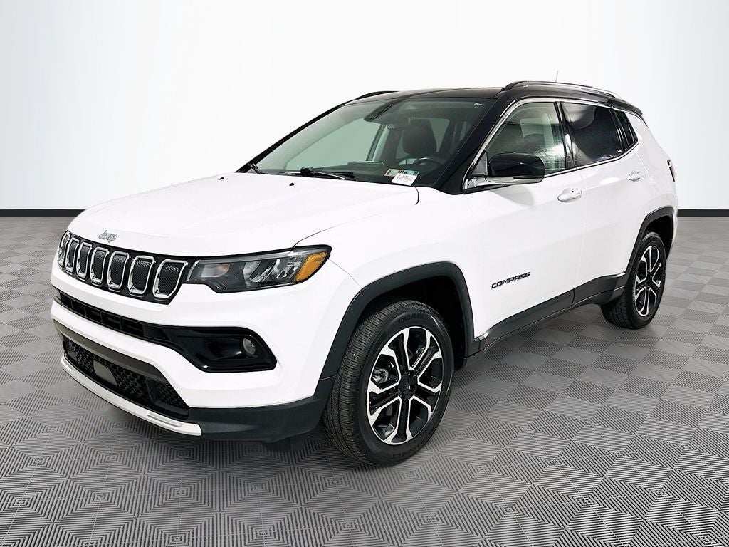 2022 Jeep Compass — detail view